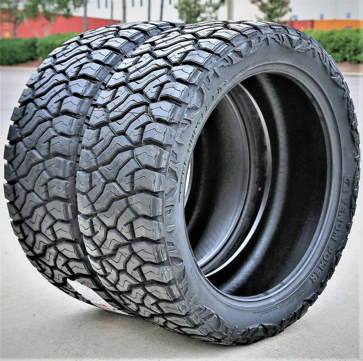 305/45/R22 Passenger Rugged Terrain Tire 118 T XL Venom Power Terra Hunter R/T+ (Set of 2)
