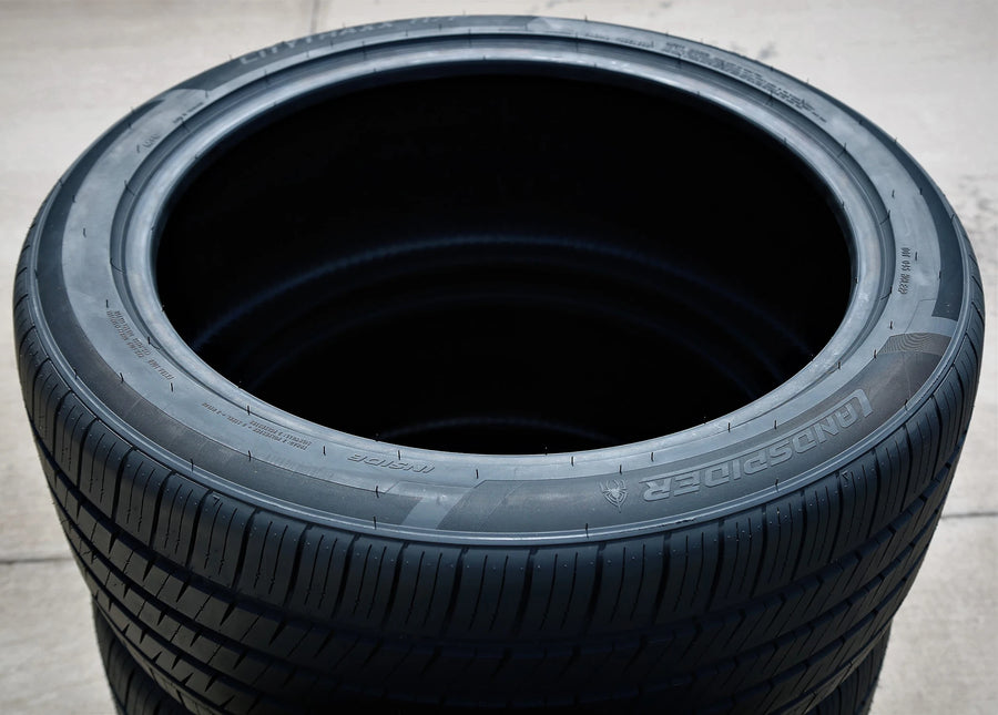 285/45/ZR21 Passenger All Season Tire 113 W XL Landspider Citytraxx H/P
