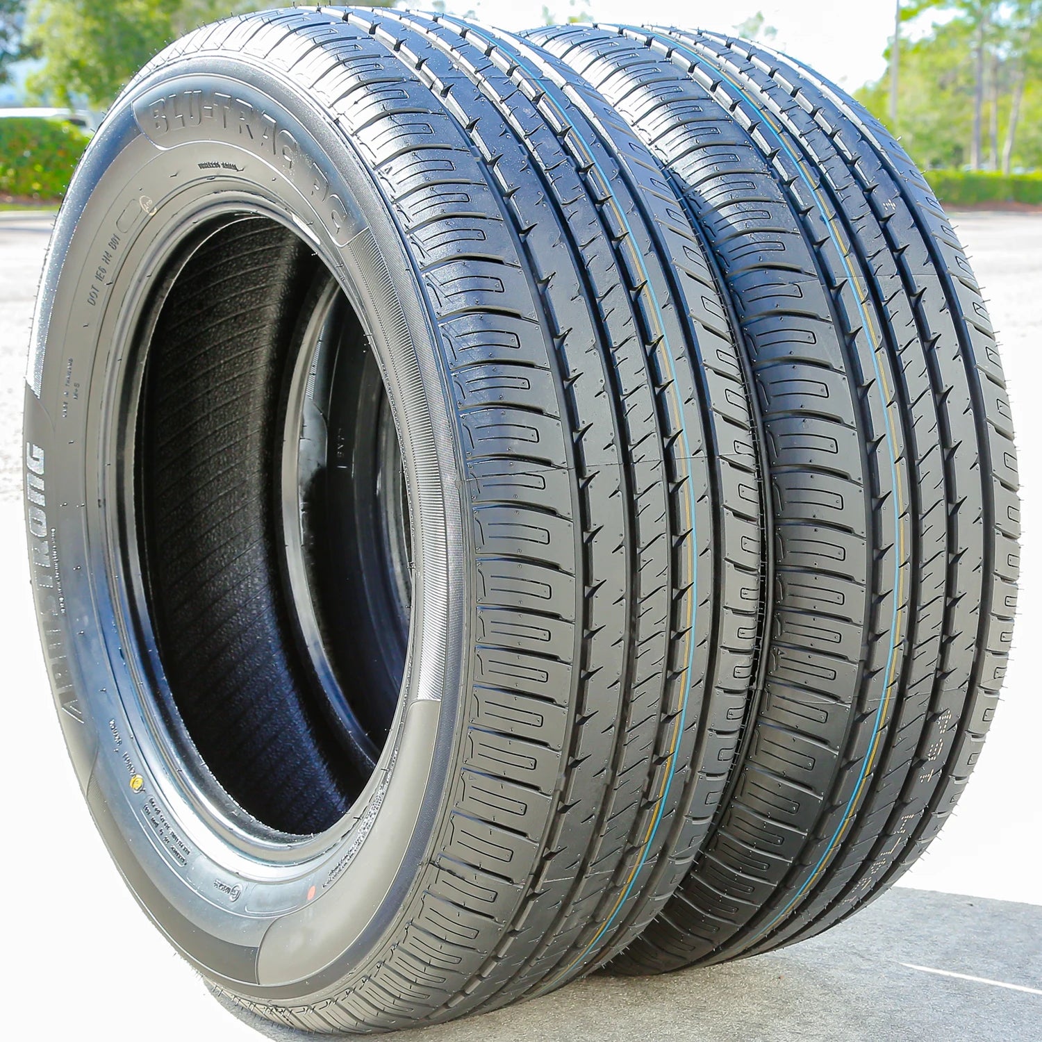 215/70/R15 Passenger All Season Tire 98 H Armstrong Blu-Trac PC (Set of 2)