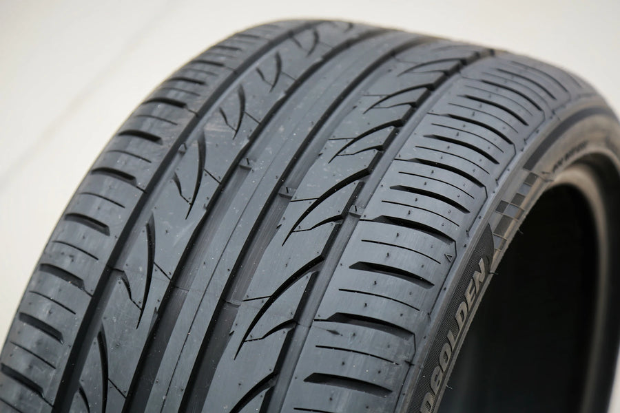 265/35/ZR18 Passenger All Season Tire 97 W XL Landgolden LG27