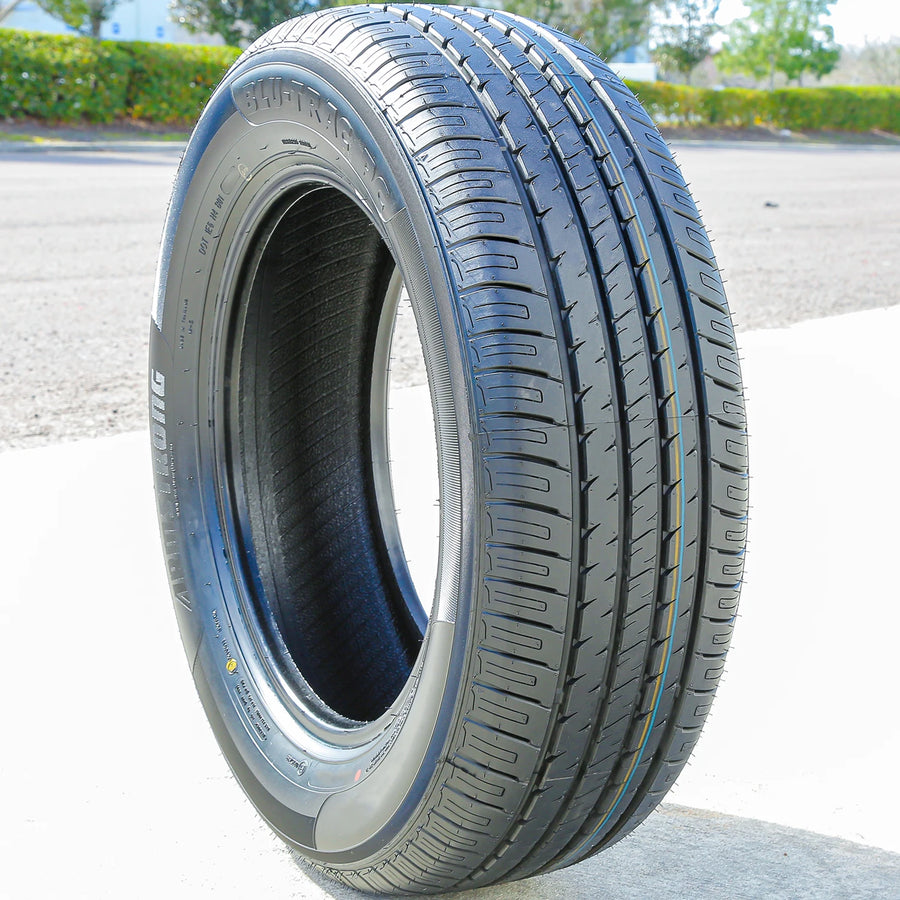 205/60/R16 Passenger All Season Tire 92 V Armstrong Blu-Trac PC (Set of 2)