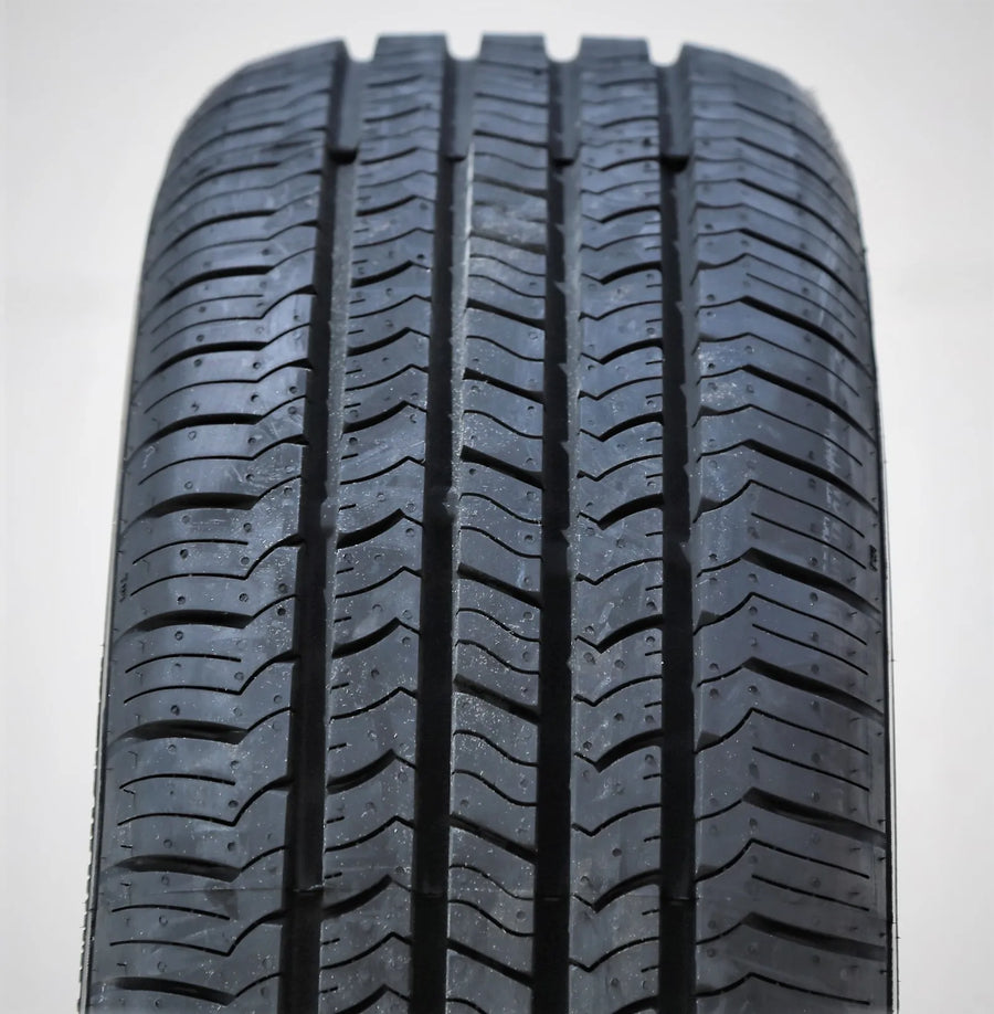235/65/R16 Passenger All Season Tire 103 H Evoluxx Capricorn HP (Set of 4)