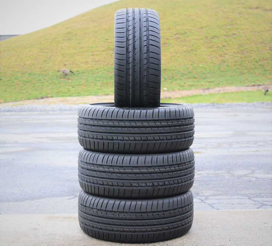 225/50/ZR17 Passenger All Season Tire 98 W Cosmo MuchoMacho (Set of 4)