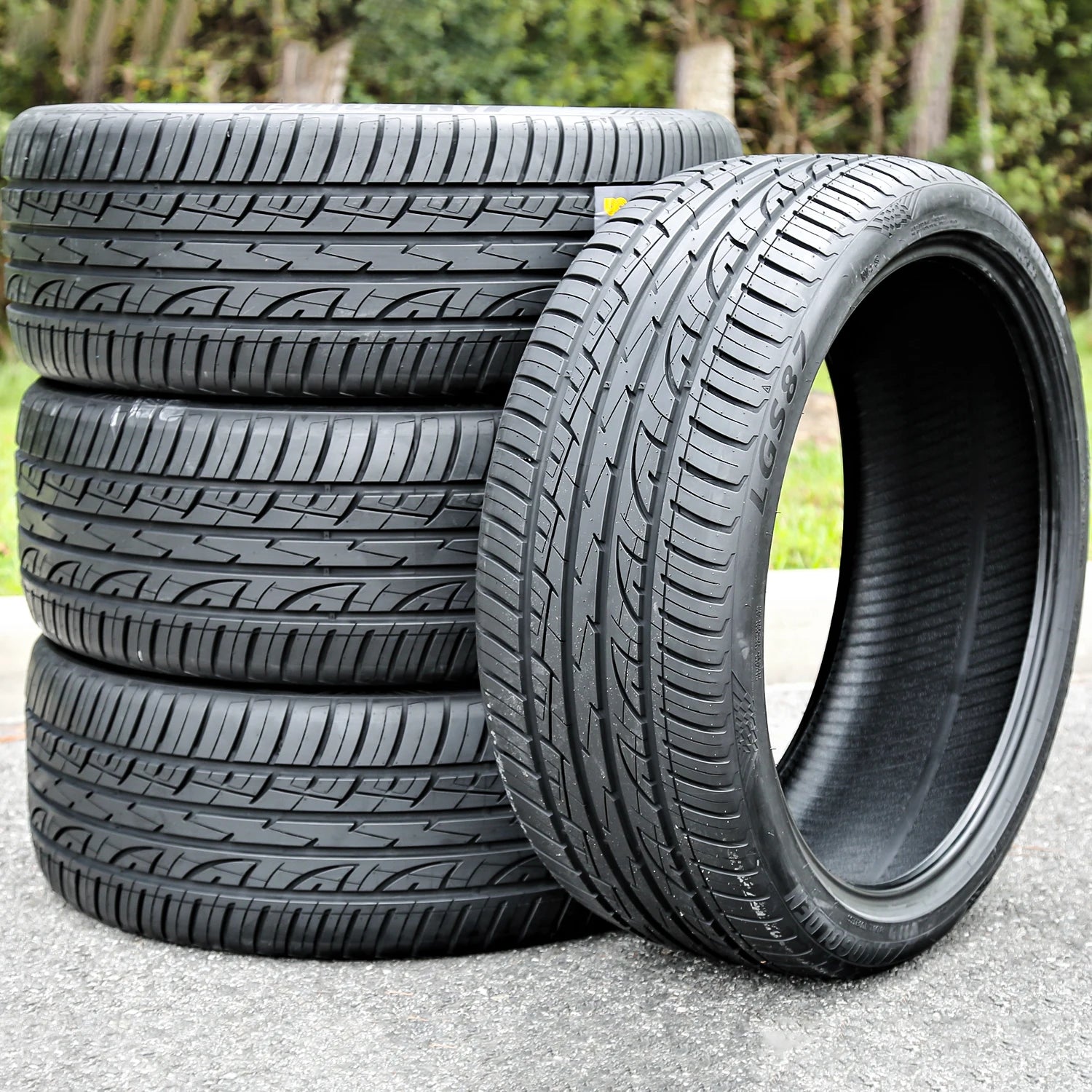 275/40/ZR20 Passenger All Season Tire 106 W XL Landgolden LGS87 (Set of 4)