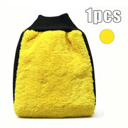 Yellow Microfiber Car Wash Mitt with Water-Resistant Lining