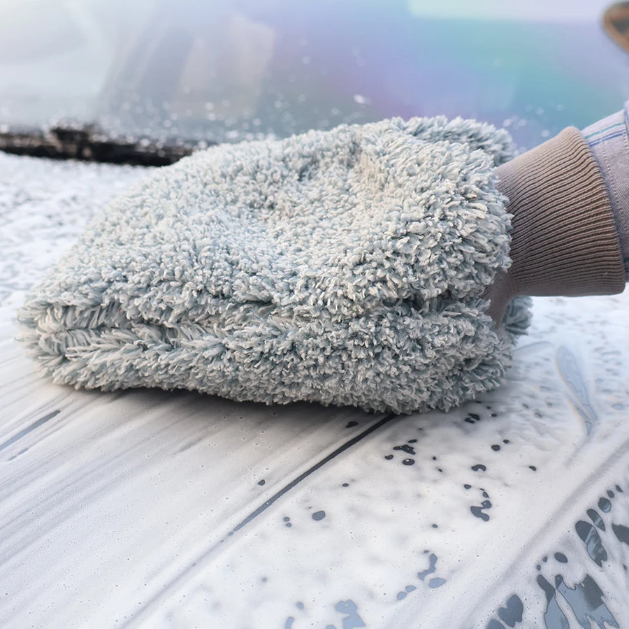 Thick Microfiber Car Wash Mitt, 26 x 22 cm