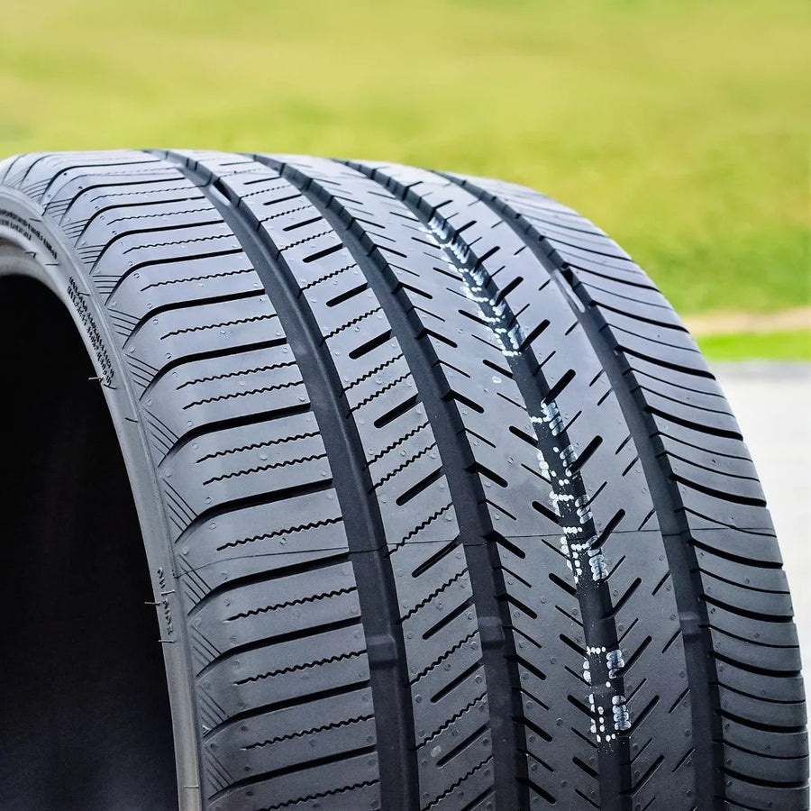 Atlas Tire Force UHP 275/25R26 98W XL All-Season