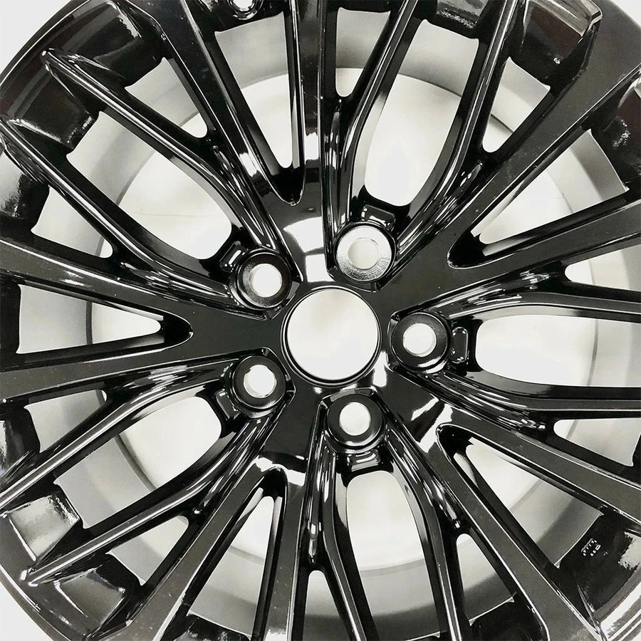 Toyota Camry 18 x 8-Inch Gloss-Black Alloy Wheel – 2018–2022