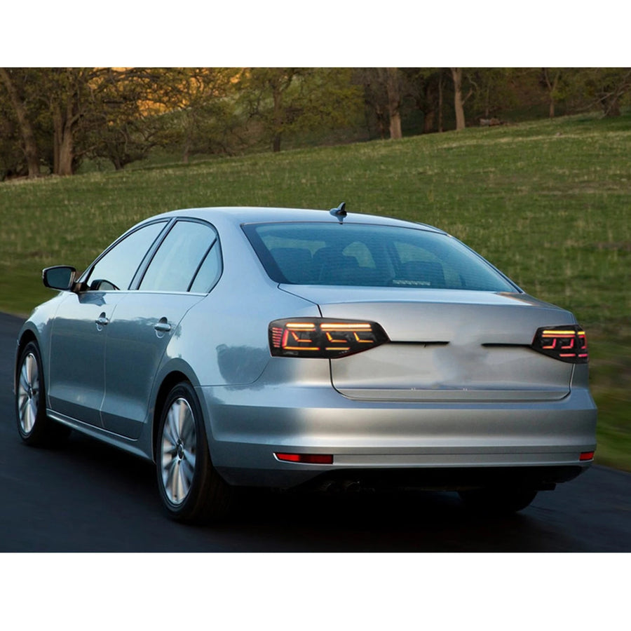 Volkswagen Jetta MK6 LED Tail Light Pair with Sequential Signals – 2015–2018