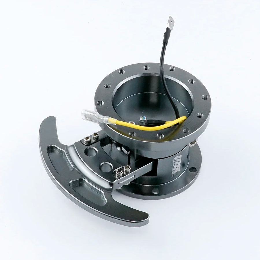 Works Bell GTC 90° Quick-Release Steering Wheel Hub Adapter