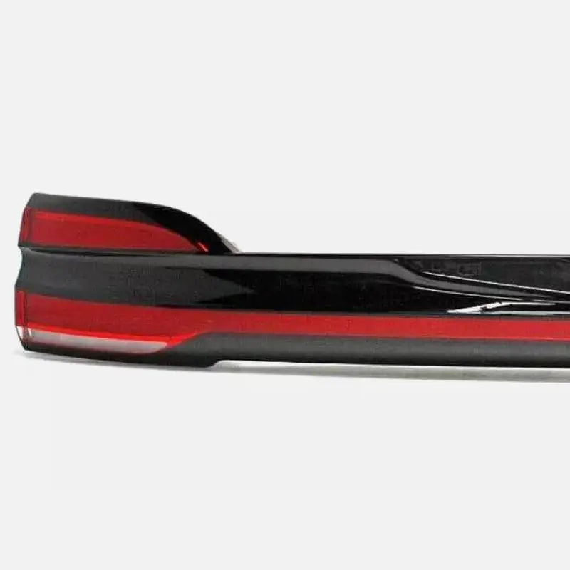 Chrysler Pacifica LED Liftgate Tail Light with Camera Opening – 2021–2025