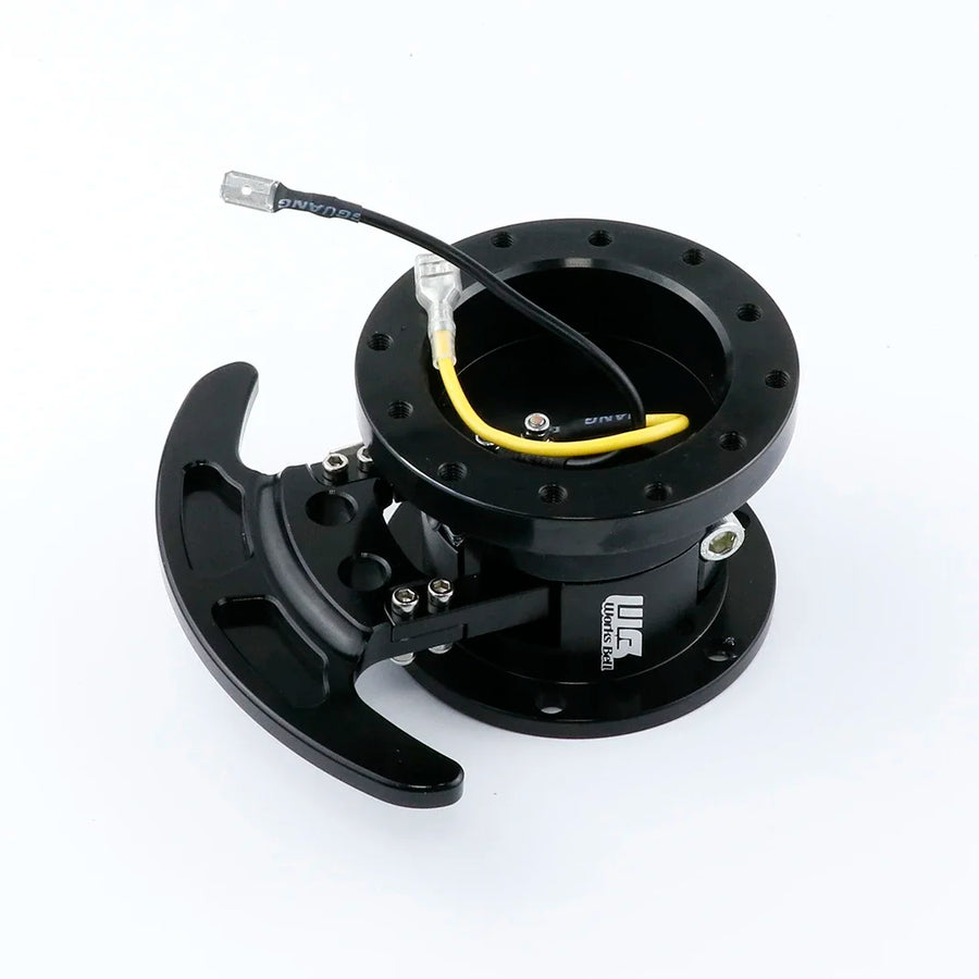Works Bell GTC 90° Quick-Release Steering Wheel Hub Adapter
