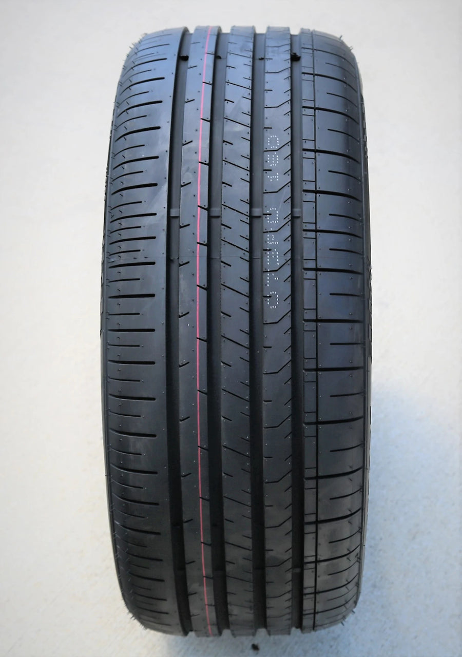 235/45/R18 Passenger All Season Tire 98 W XL Armstrong Blu-Trac HP