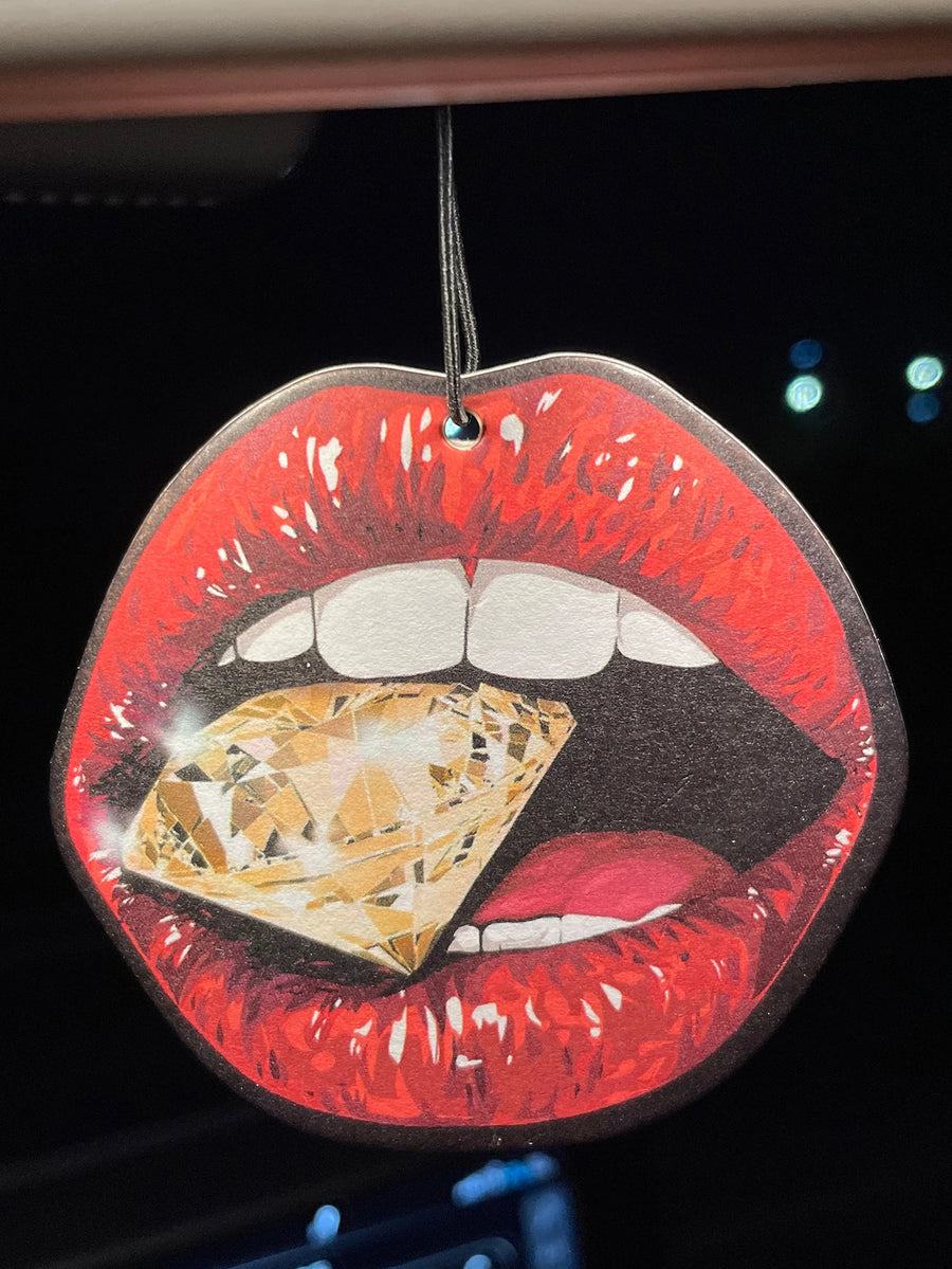Lips/Sea Breeze Fresh Scent Car Air Freshener
