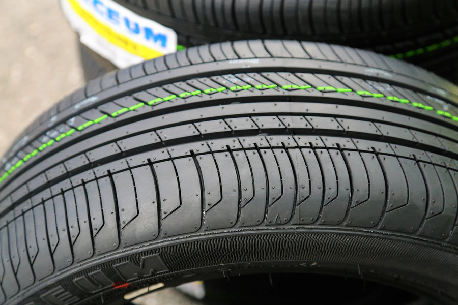 175/65/R14 Passenger All Season Tire 82 H Forceum Ecosa (Set of 4)