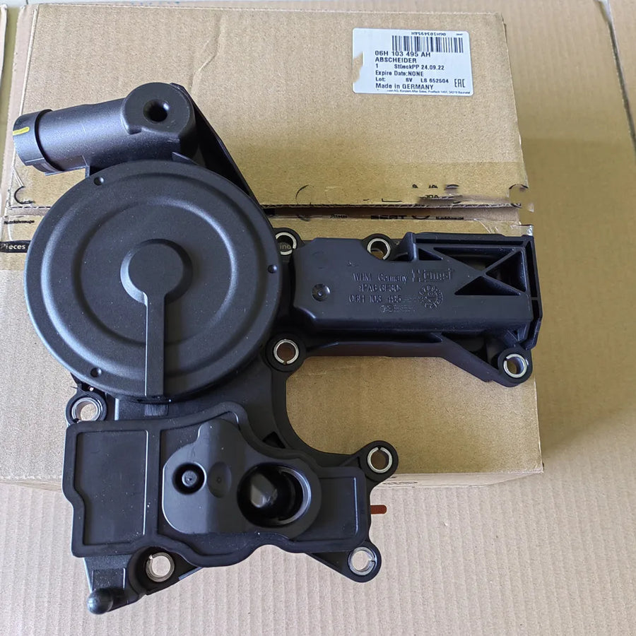 Engine Oil Separator PCV Valve for Volkswagen Passat & Audi A4/Q5 2.0T